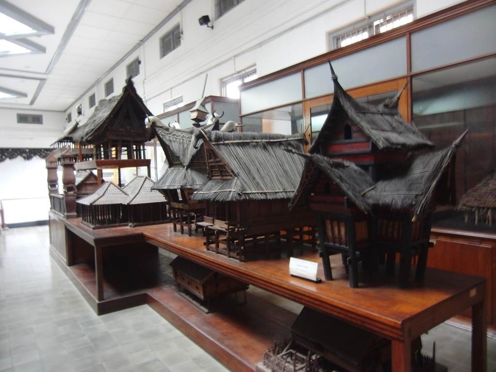 インドネシアの昔の建物様式